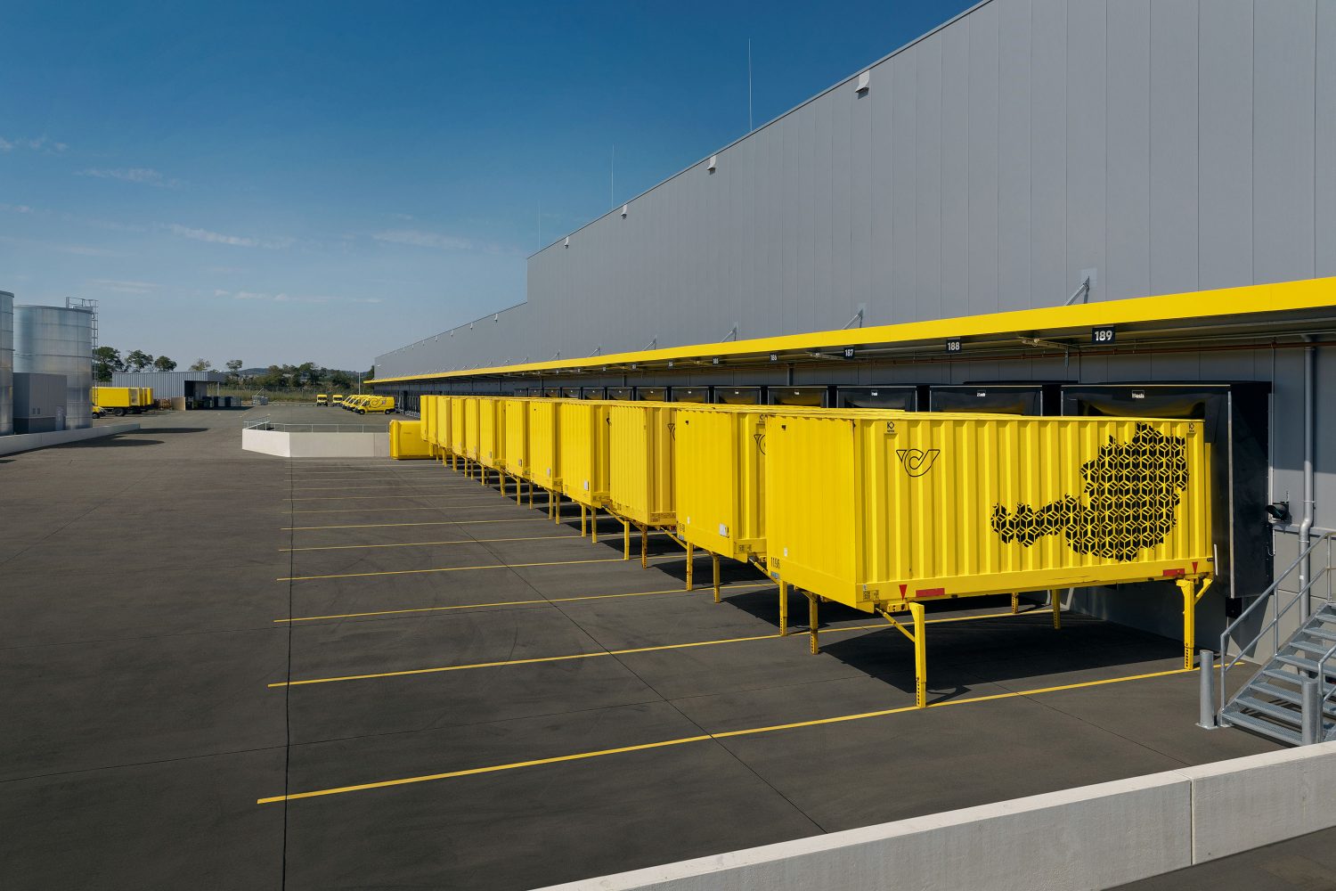 POST LOGISTIKZENTRUM 