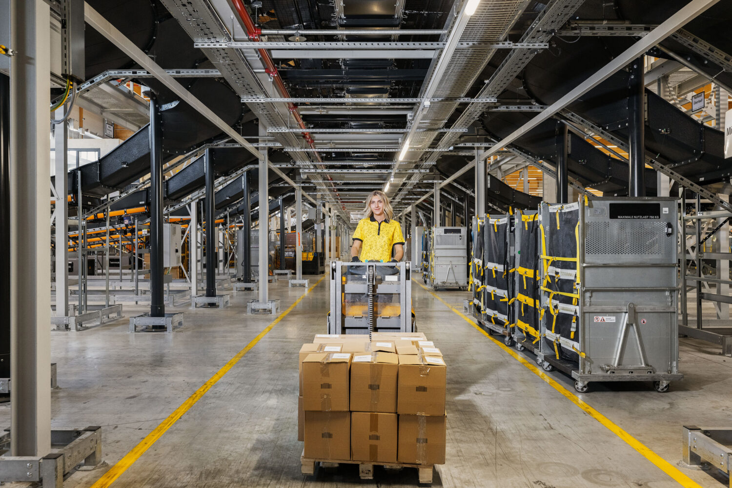 POST LOGISTIKZENTRUM 